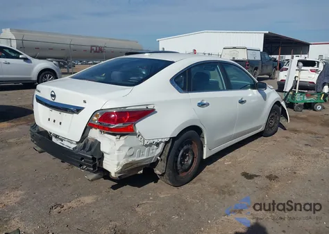 2015 Nissan Altima 2.5/2.5 S/2.5 Sl/2.5 Sv из США, поврежденный, VIN 1N4AL3AP6FC457434